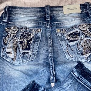 Miss Me Low-Rise Ankle Skinny Denim👖